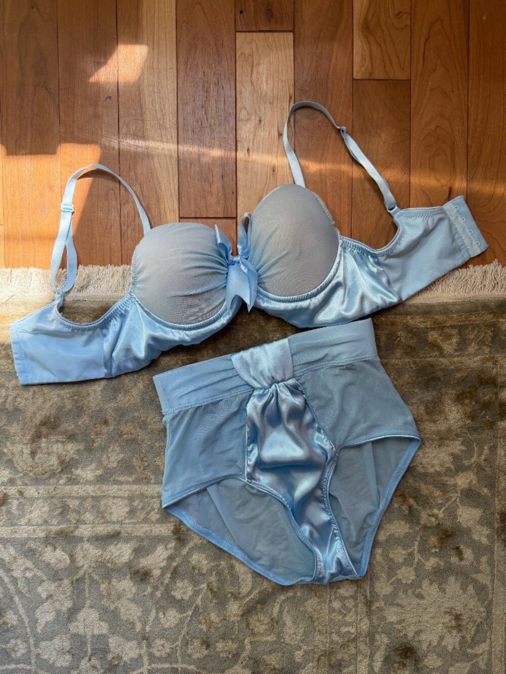 Trashy Lingerie Simona bra and high-waisted panty - Picture 2 of 9